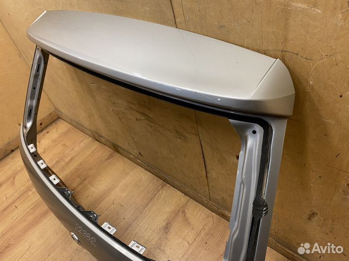 Дверь багажника Volkswagen Tiguan 2017+