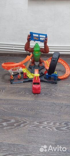 Hot wheels трек Атака бешеной гориллы
