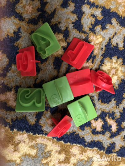 Развивающие игрушки