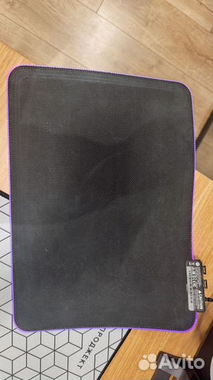 Коврик для мыши Razer Goliathus Chroma