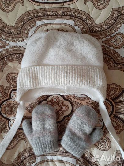 Комплект шапка, варежки