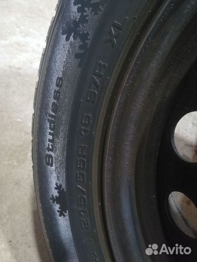 Kumho I'Zen KW31 215/55 R16 97R