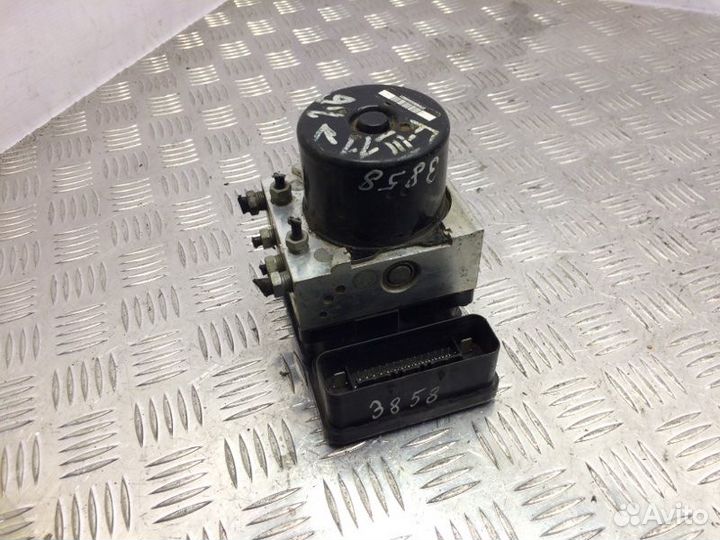 Блок ABS Ford Focus 3 2016