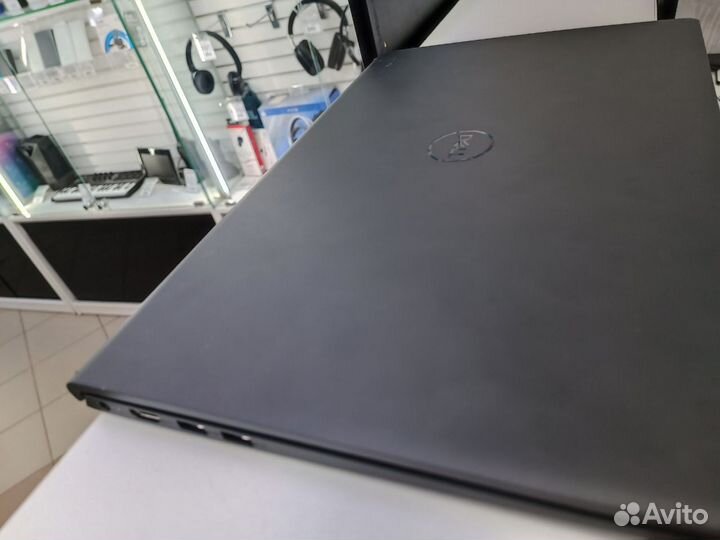 Игровой Ноутбук dell Vostro 15 3515(P112F) В143
