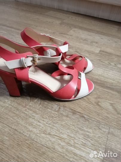 Босоножки, размер 39