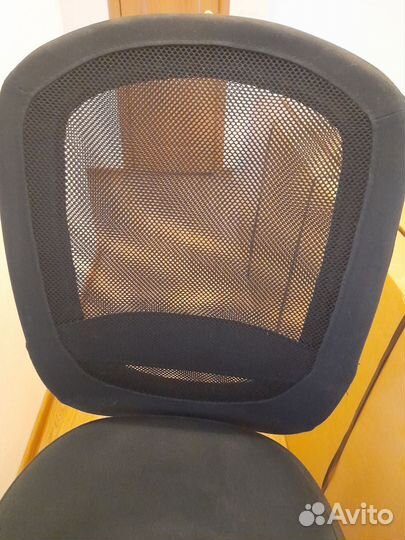 Компьютерное офисное кресло