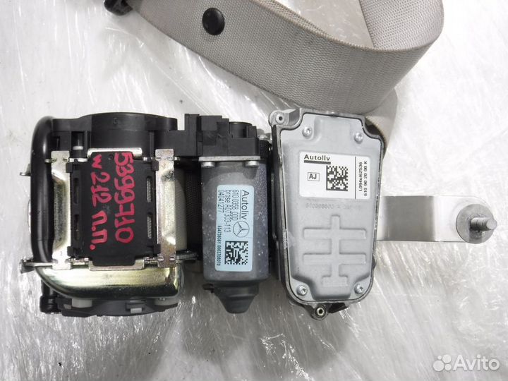 Ремень безопасности передний правый Mercedes W212 E