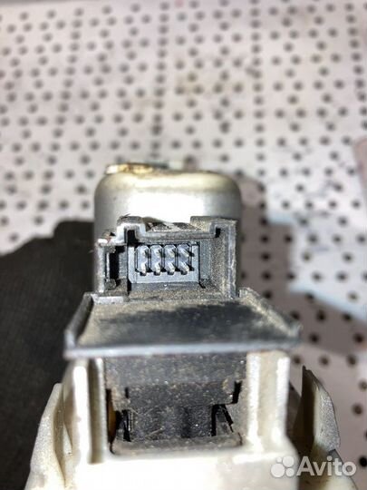 Кнопка стеклоподьемника Chery Bonus