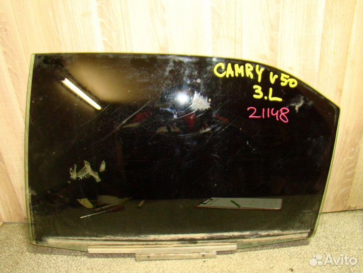 Стекло двери задней левой Toyota Camry XV50