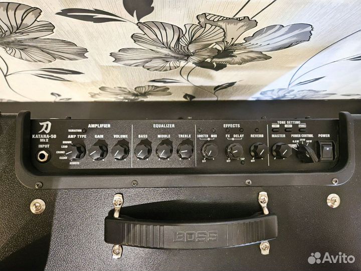 Гитарный комбоусилитель Boss Katana-50 Mk2