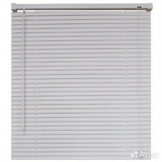 Жалюзи горизонтальные пластиковые белые