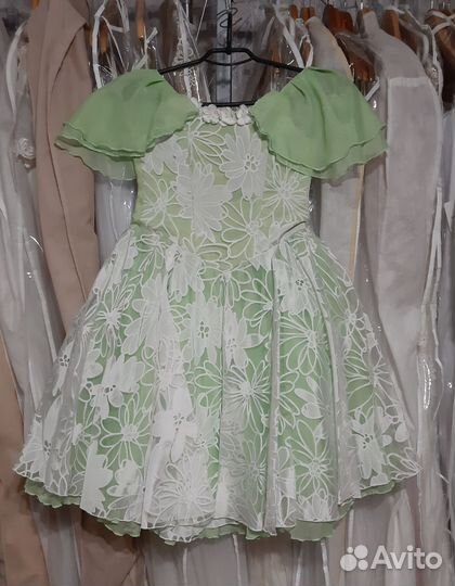 Детские нарядные платья на выпускной и на праздник