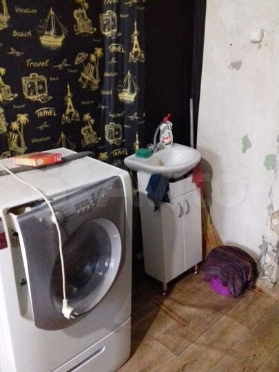 Комната 16,8 м² в > 9-к., 1/4 эт.