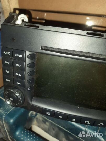 Магнитола на мерседес 639, 906