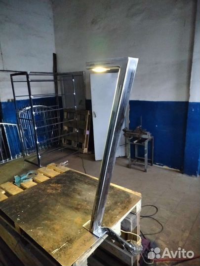 Фонарь уличный