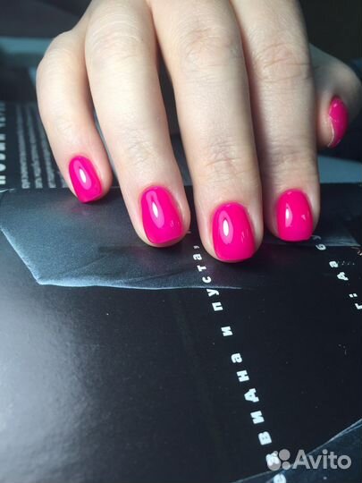 Маникюр педикюр