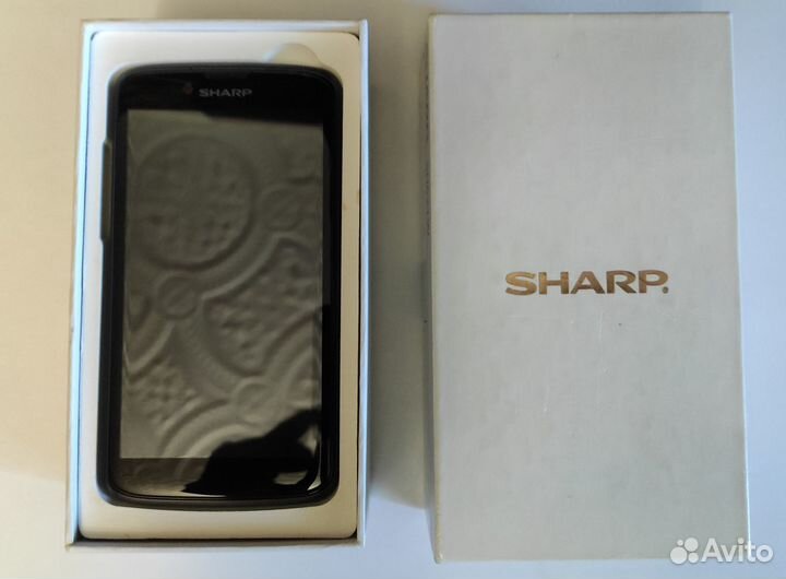 Sharp SH631W, 4 ГБ