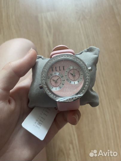 Часы механические Elle