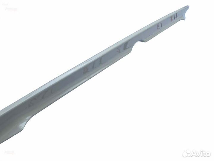 Спойлер под стекло Toyota Camry 40 Q6640