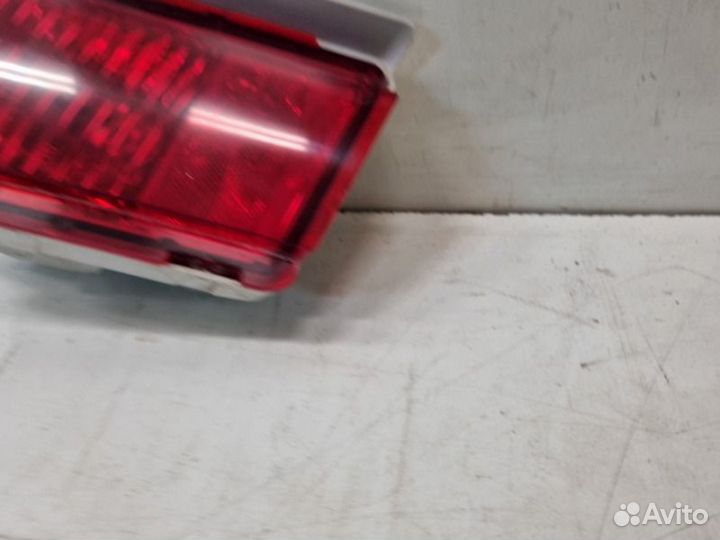 Фонарь противотуманный задний левый Toyota Land