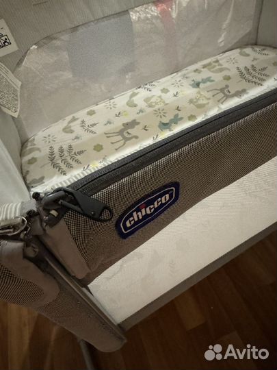 Пpиставная крoватка Сhiссo Nеxt2Мe Mаgiс