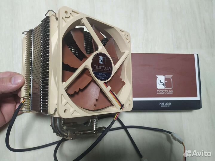 Кулер процеccорный Noctua U12P SE + крепление AM4
