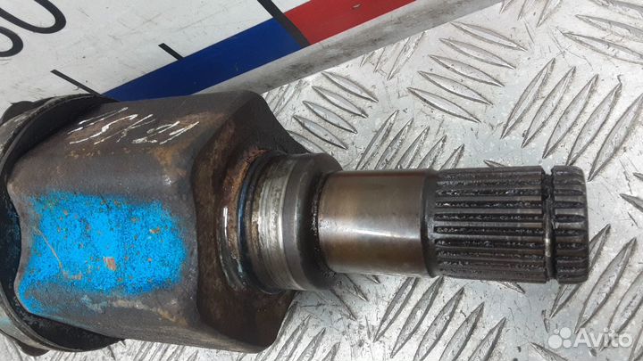 Полуось передняя левая (приводной вал, шрус)