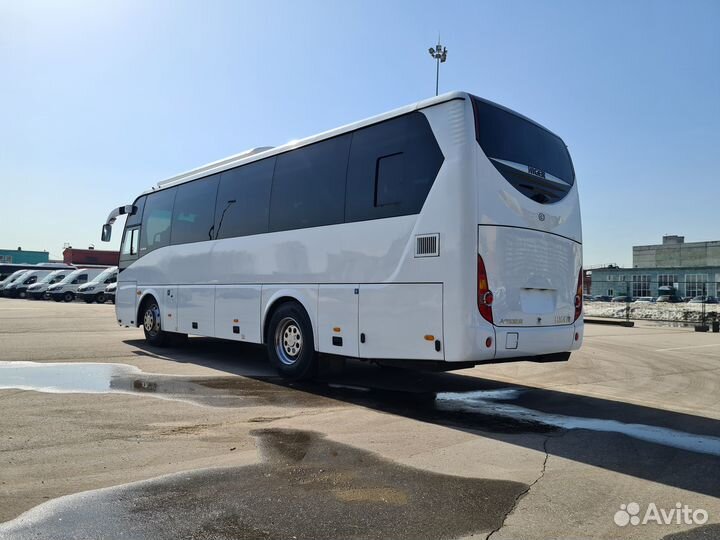 Туристический автобус Higer KLQ 6928 Q, 2023