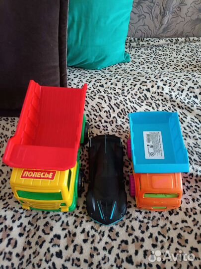 Развивающие игрушки пакетом