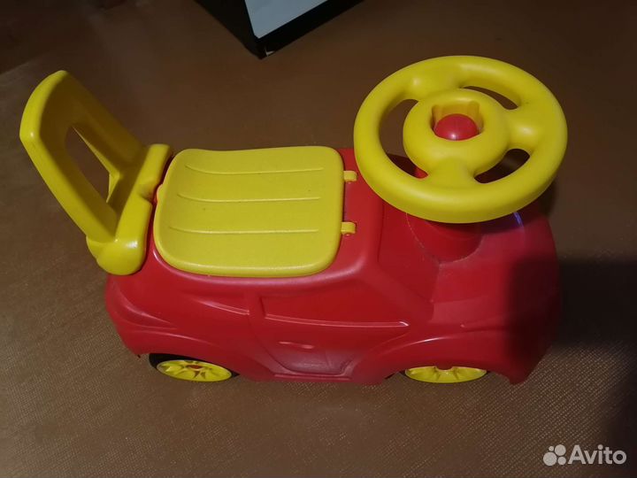 Машинка-каталка