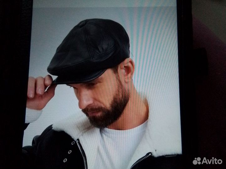 Мужская кожаная кепка демисезоная
