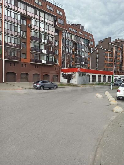 2-к. квартира, 66 м², 6/6 эт.