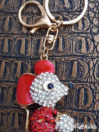 Зеркало косметическое,брелок для ключей