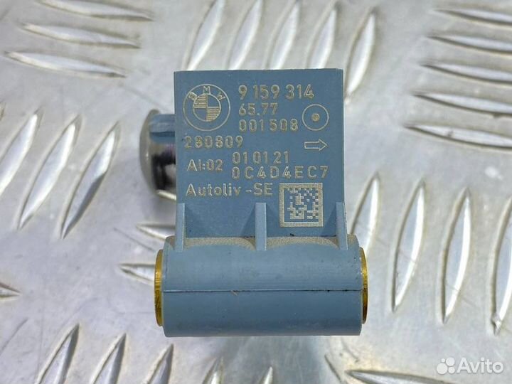 Датчик удара Bmw 7 F01 N63B44 2009