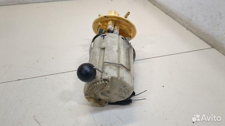 Насос топливный электрический Volvo XC90, 2004