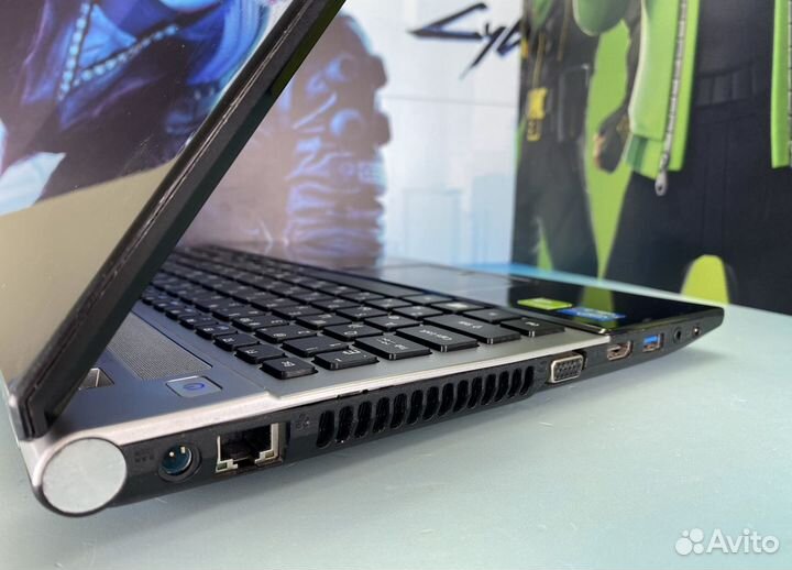 Игровой Ноутбук Acer i7/2 видеокарты/SSD/8gb/4 ядр