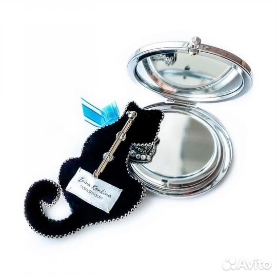 Брошь Кошечка