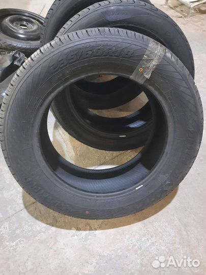 Delmax UtilityPro 235/60 R18 107H