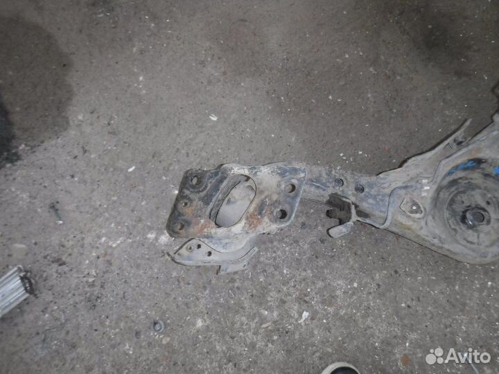 Рычаг задний правый Nissan X-Trail T31 MR20 2008