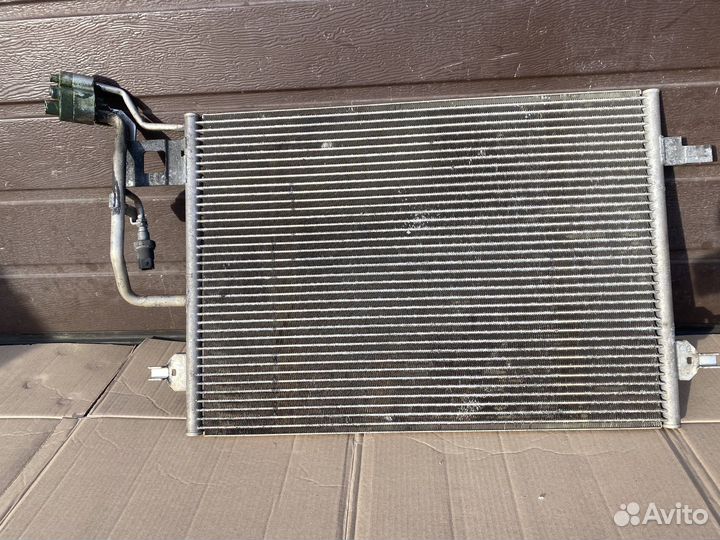 Радиатор кондиционера на volkswagen passat b5 gp