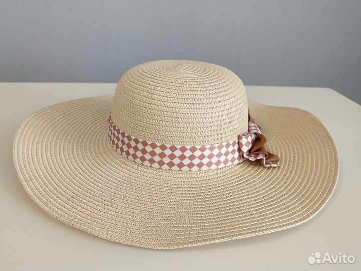 Шляпа женская летняя с широкими полями