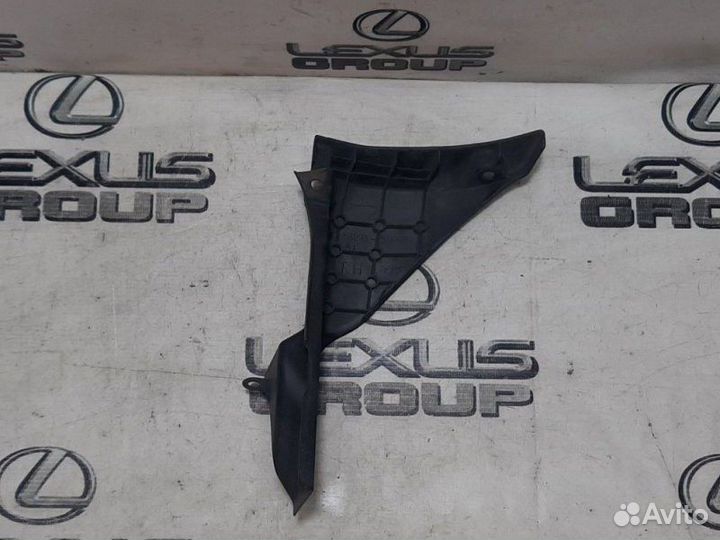 Дефлектор радиатора правый Lexus Ls430 UCF30 3uzfe