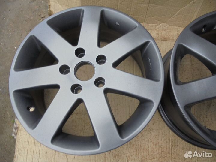 Литые диски Autec VAG 7J R16 ET45 5X112