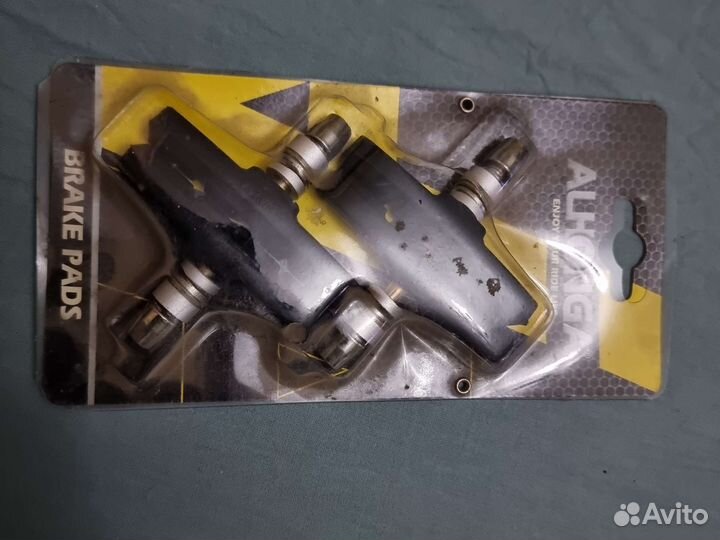 Велосипедные тормозные колодки alhonga