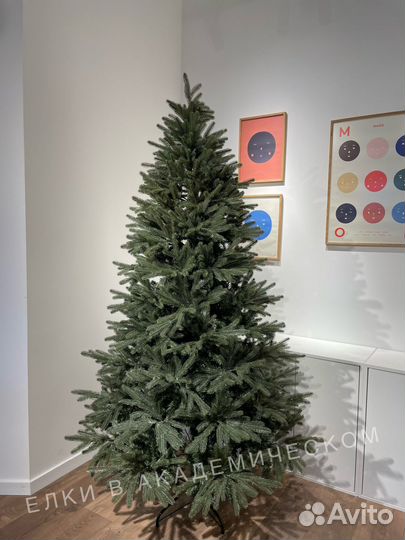 Елка искусственная