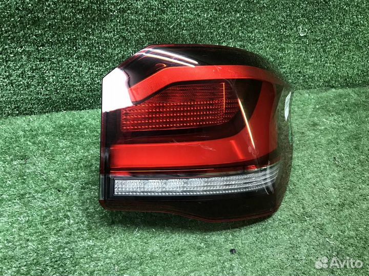 Фонарь задний наружный правый BMW X1