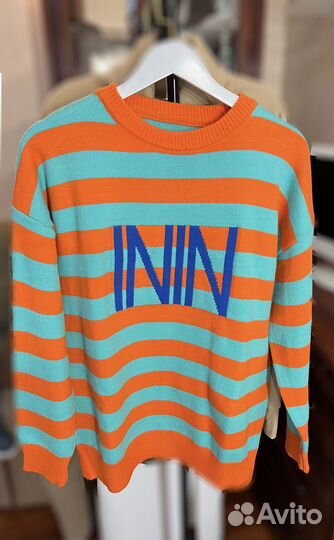 Свитер женский оверсайз