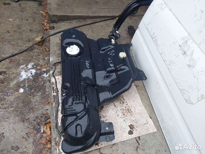 Бензобак Renault Fluence седан 1.6 2012