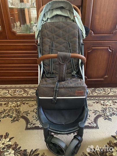 Прогулочная коляска carello