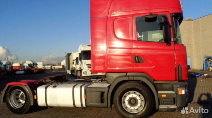 Pазбираем грузовик Scania 4 series 1996-2005